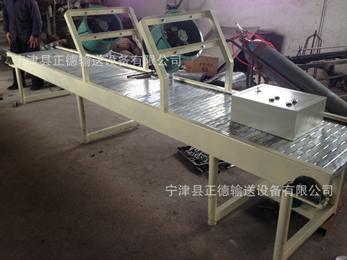 保養(yǎng)鏈板輸送機(jī)上鏈條的方法