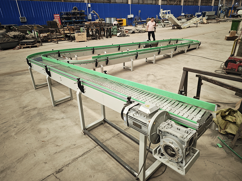 鏈板輸送機(jī)